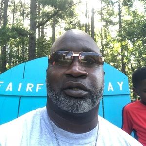 Meet your Posher, Floyd